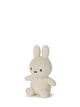 Load image into Gallery viewer, Miffy Lucky Charm Cream In Giftbox