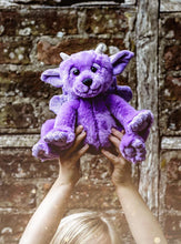 Load image into Gallery viewer, Charlie Bears Portcullis