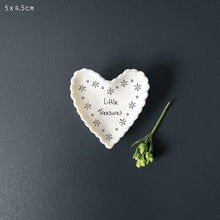 Load image into Gallery viewer, 2066 Small Scallop Heart Dish - Little treasures
