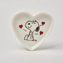 Load image into Gallery viewer, Peanuts Snoopy Heart Shaped Trinket Dish - Love
