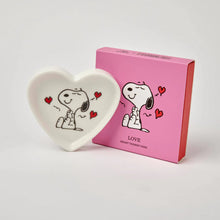 Load image into Gallery viewer, Peanuts Snoopy Heart Shaped Trinket Dish - Love
