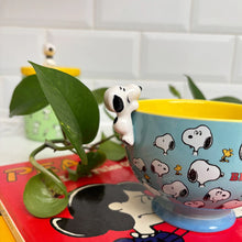 Load image into Gallery viewer, Peanuts 'Be Happy' Cup

