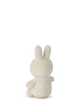 Load image into Gallery viewer, Miffy Lucky Charm Cream In Giftbox
