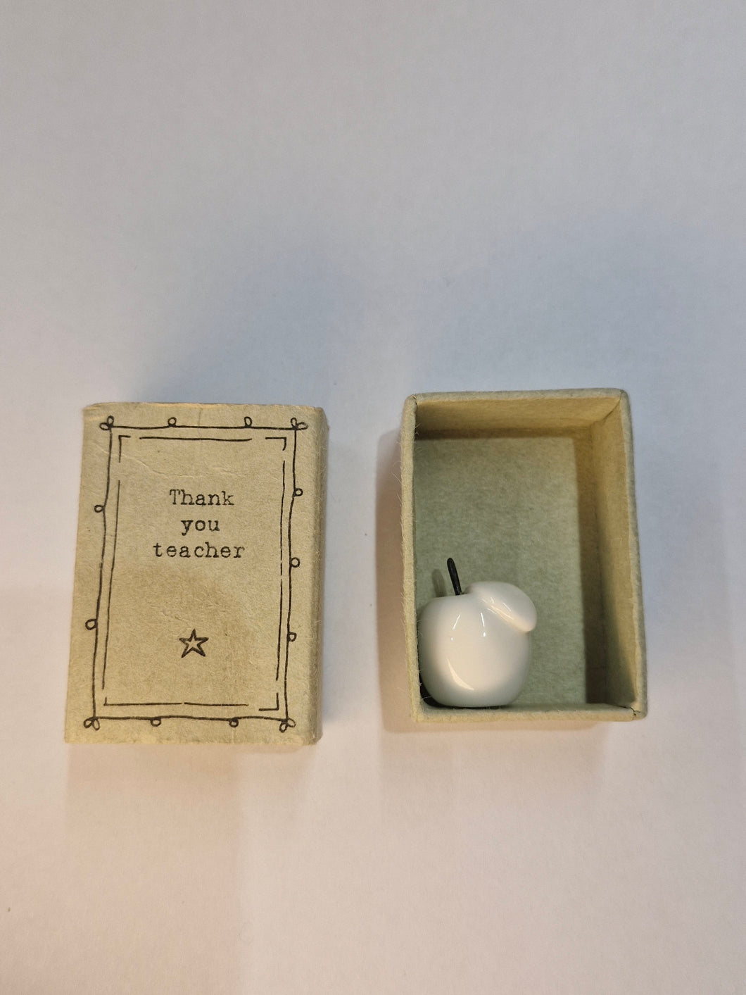 5670 Matchbox - Apple