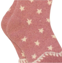 Load image into Gallery viewer, Pink Cuff Star Cosy Socks
