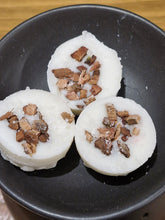 Load image into Gallery viewer, Freckleface Wax Melts - Pick and mix
