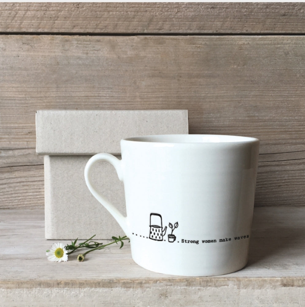 5912 Strong Women Sentiment Mug