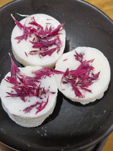 Load image into Gallery viewer, Freckleface Wax Melts - Pick and mix
