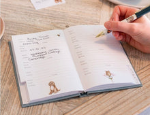 Load image into Gallery viewer, Wrendale Designs 'The Highlander' Highland Cow Address Book
