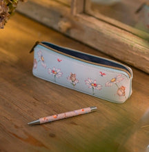 Load image into Gallery viewer, Wrendale Designs 'Oops a Daisy' Mouse Brush Bag/Pencil Case
