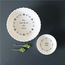 Load image into Gallery viewer, 6131 Small Scallop Bowl - lovely mum
