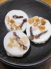 Load image into Gallery viewer, Freckleface Wax Melts - Pick and mix
