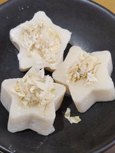 Load image into Gallery viewer, Freckleface Wax Melts - Pick and mix
