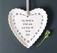Load image into Gallery viewer, 6270 Scallop Hanging Heart - Life should be filled
