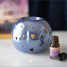 Load image into Gallery viewer, Purple Iridescent Star Oil Burner and Wax Warmer
