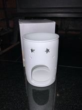 Load image into Gallery viewer, White ceramic wax melt/oil burner - Angel Wings
